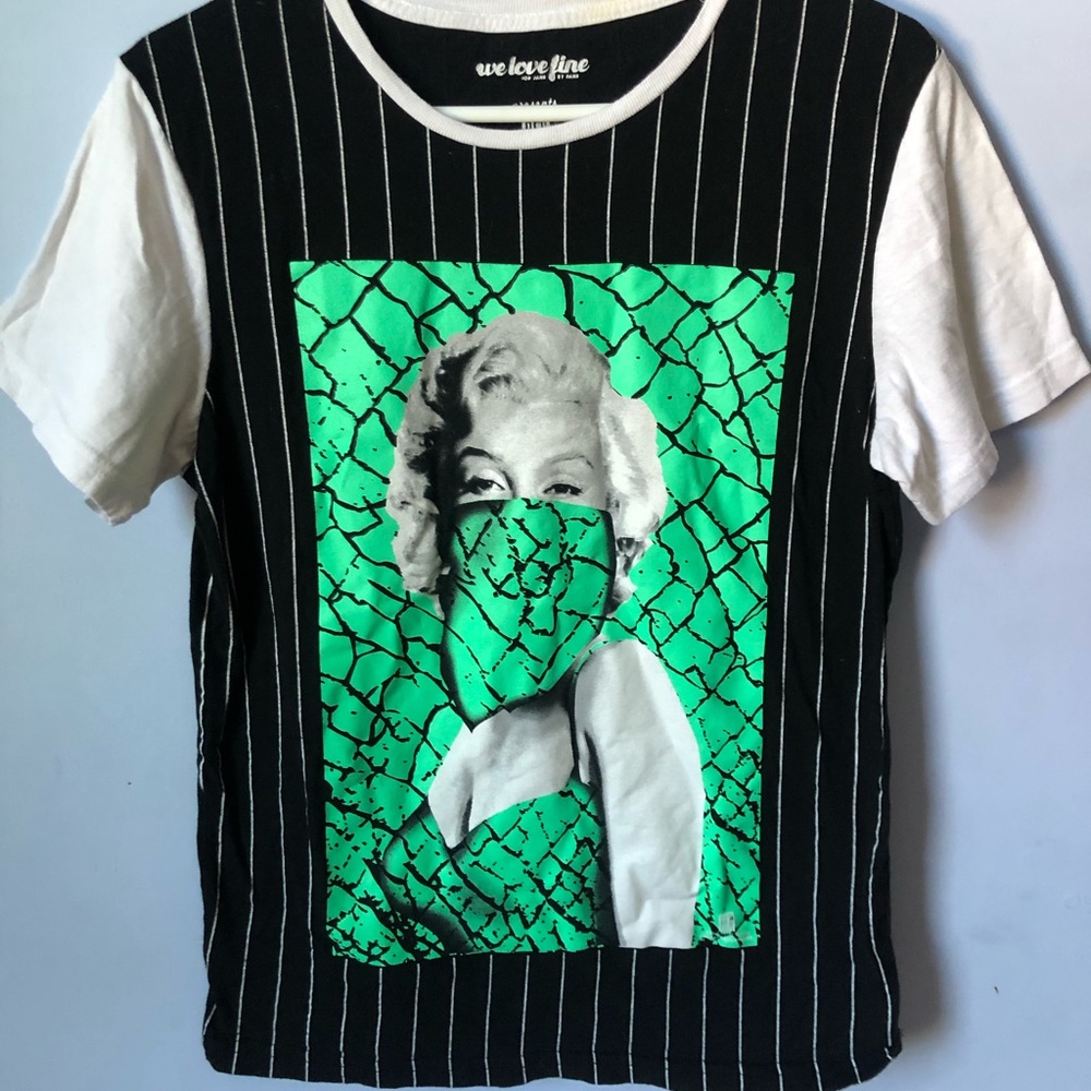 Marilyn Monroe graphic T-shirt. US SIZE M